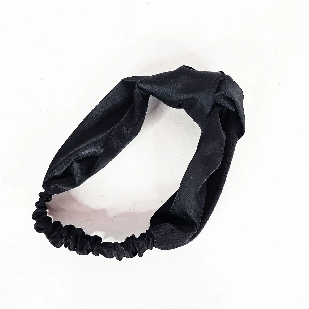 Top Knot Fabric Headband NWOT